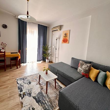 Tirana Vibes Apartment Bagian luar foto